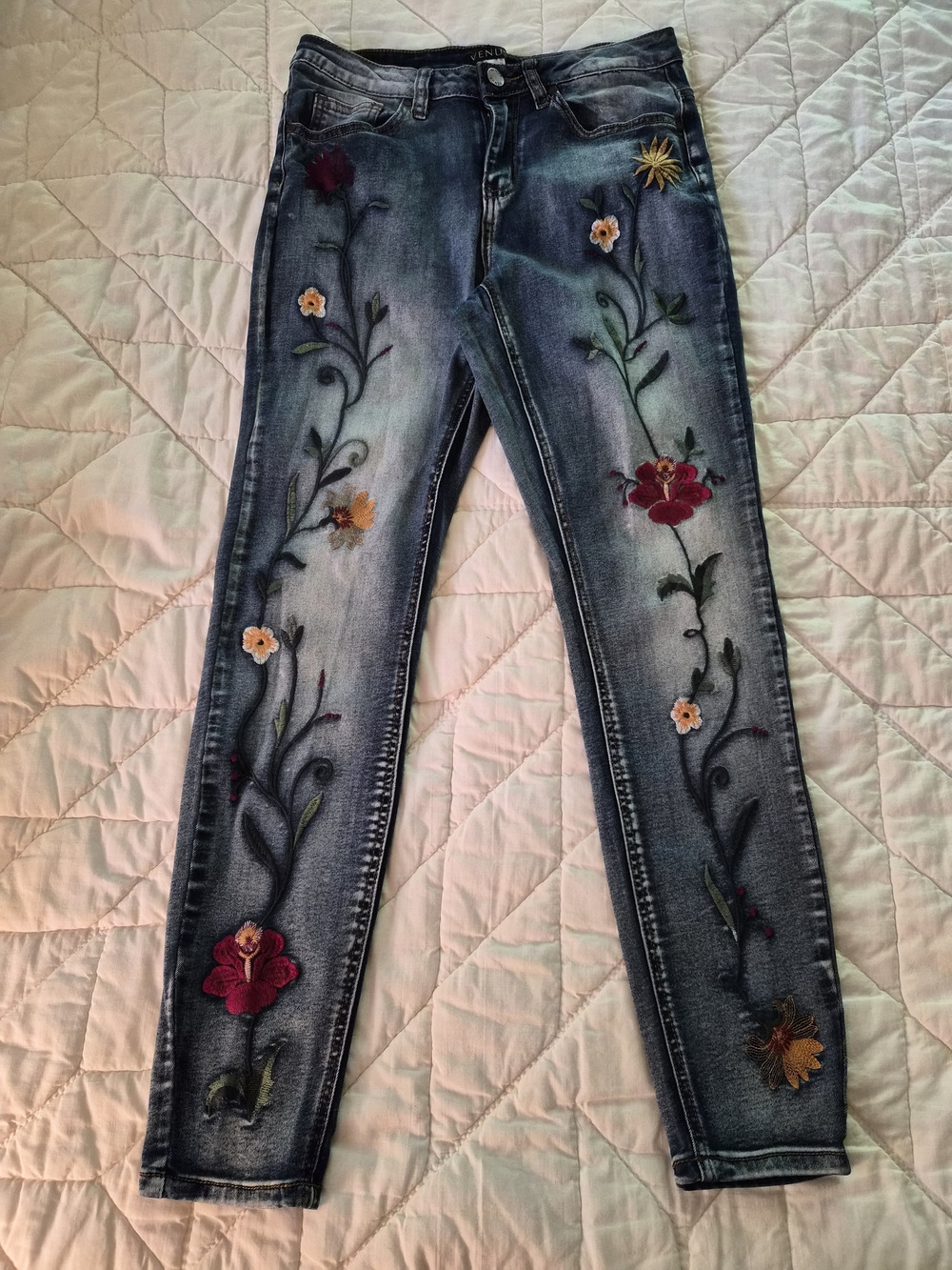 VENUS Blue Skinny Jeans with Floral Embroidery - Picture 2 of 11